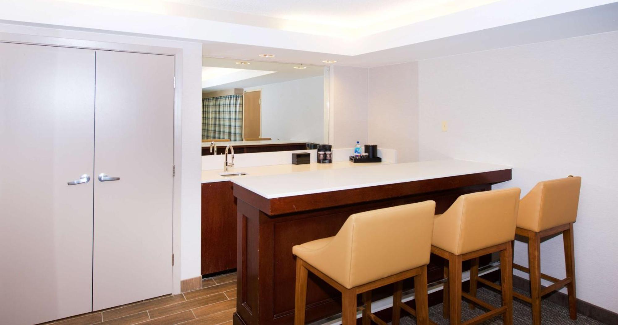 เอ็มบาสซี สวีทส์ ซีแอทเทิล - นอร์ธ / ลินวู้ด Hotel ลินน์วูด ภายนอก รูปภาพ